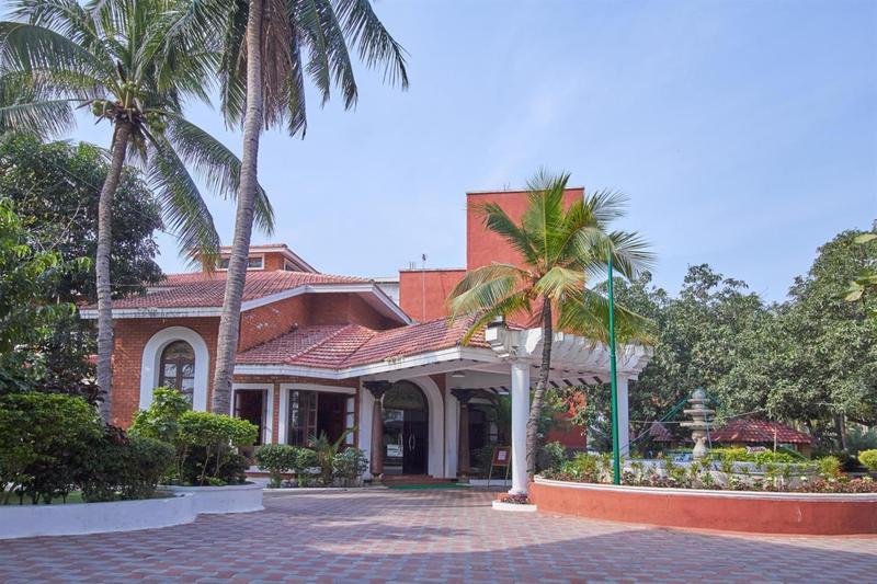 Green Coconut Resort Ченай Екстериор снимка